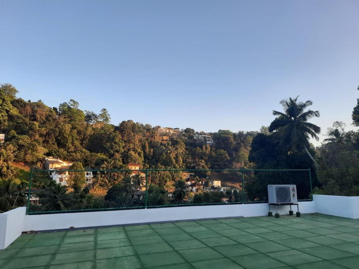 Everdew Kandy Rooms Extérieur photo