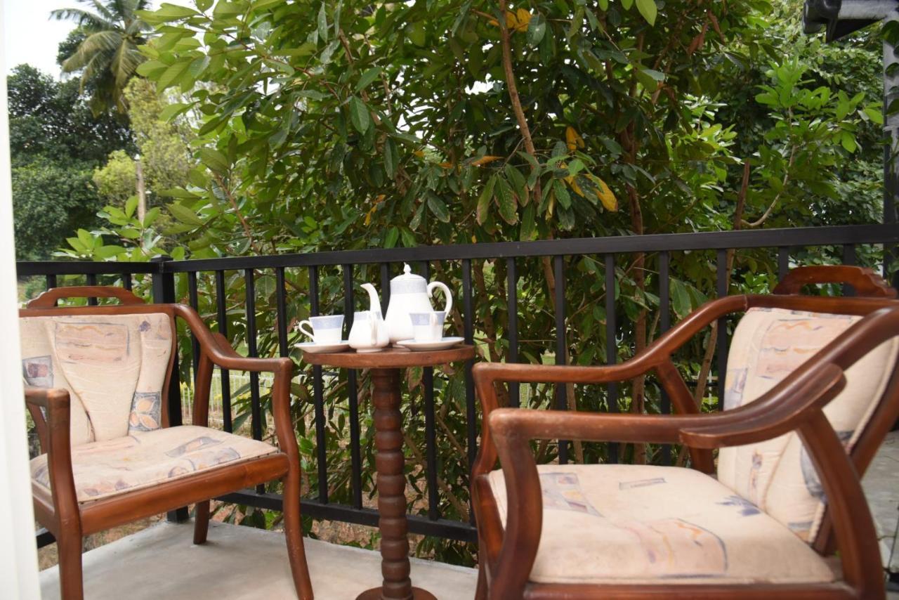 Everdew Kandy Rooms Extérieur photo